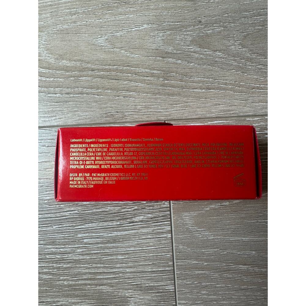 Supreme x Pat McGrath Lipstick - NEW - Picture 2 of 4